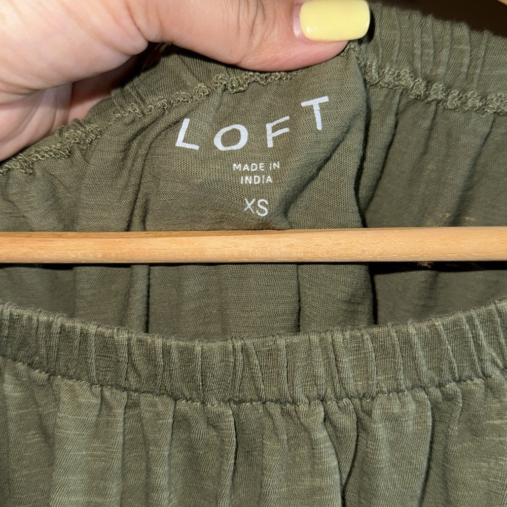LOFT - Romantic Puff Sleeve Knit Top β Size XS (Runs Large) - Picture 4 of 6